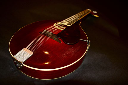 1920 (The) Gibson H-2 Mandol